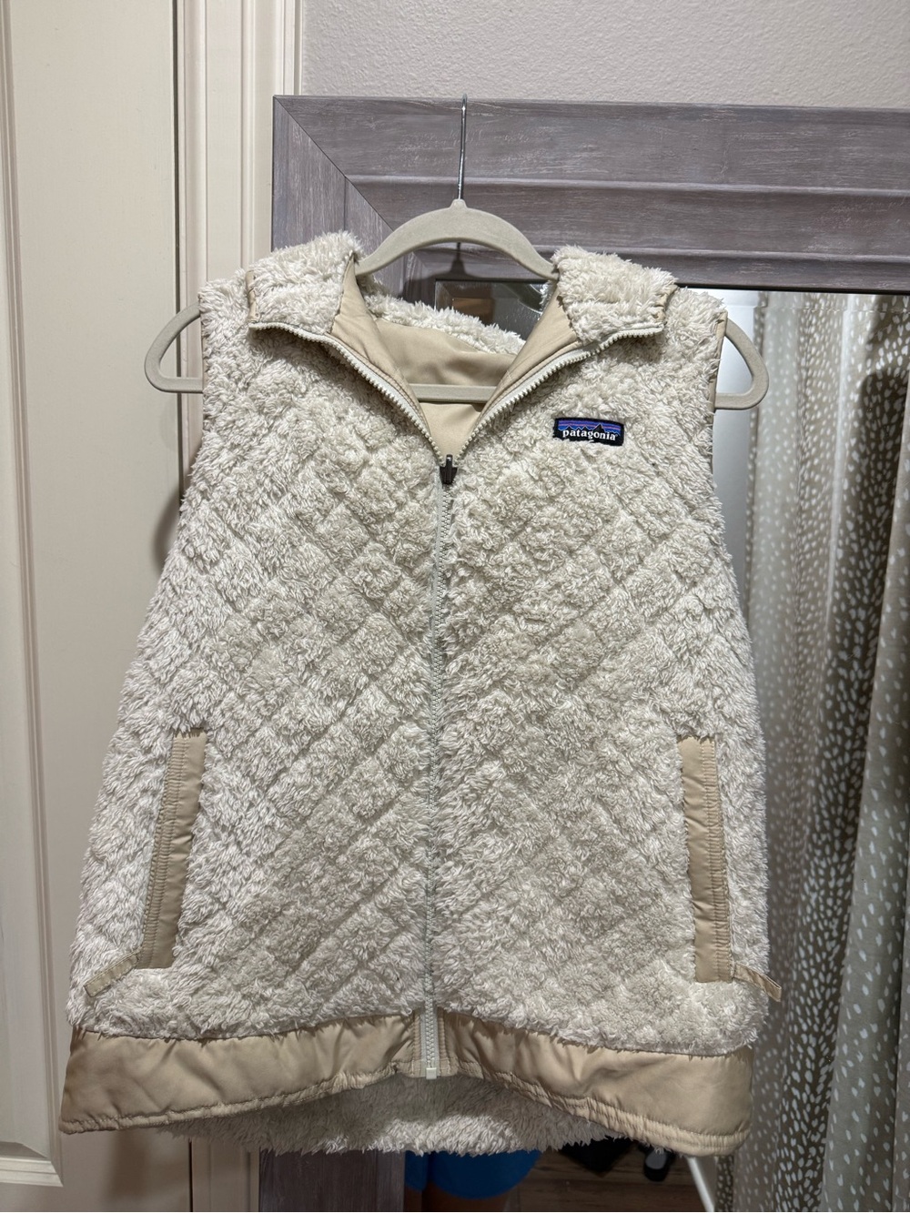 Patagonia Cream Quilted Sherpa Vest